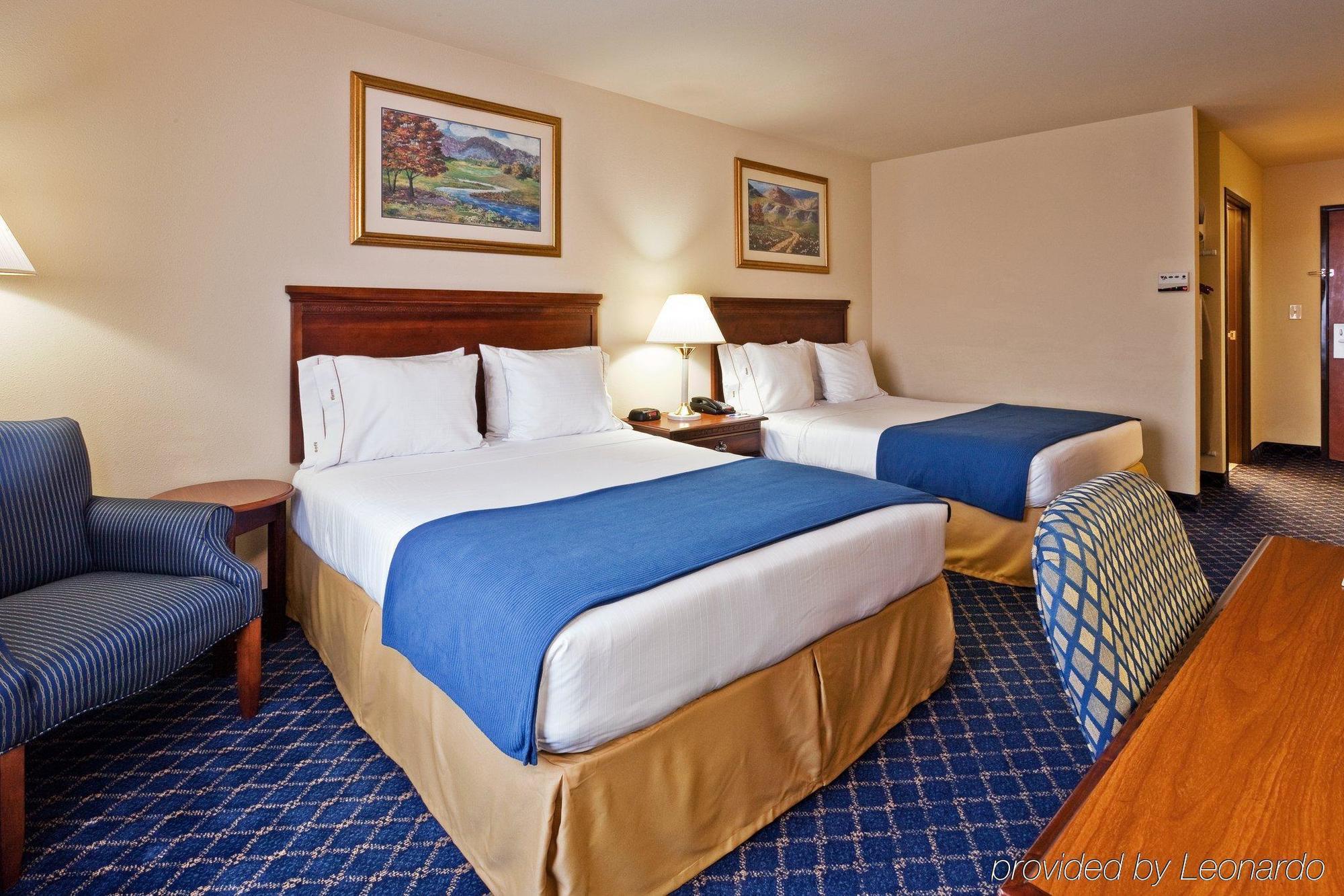 Holiday Inn Express Hotel & Suites Paragould By Ihg Bilik gambar